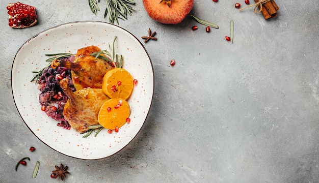 Talerz z domowym daniem